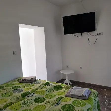 Smestaj Kod Lazarice Sid Apartman *