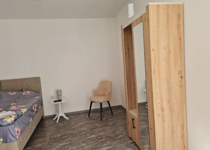 Smestaj Kod Lazarice Sid * Sid