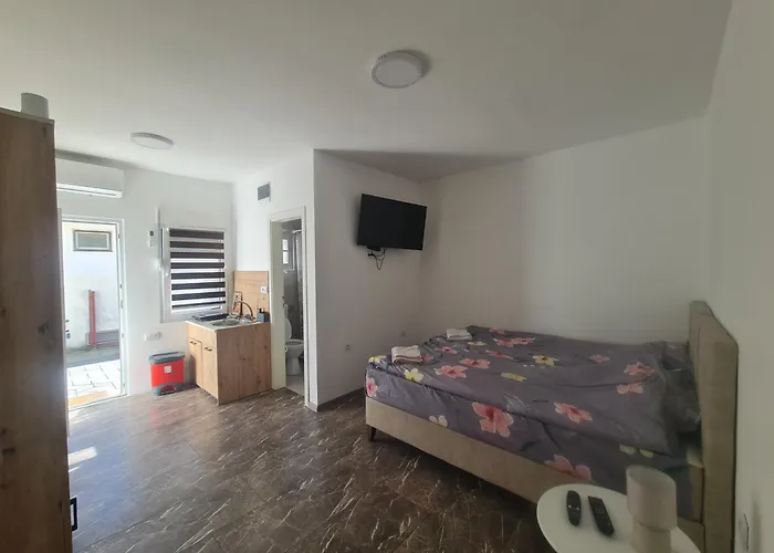 Smestaj Kod Lazarice Sid Apartman Sid